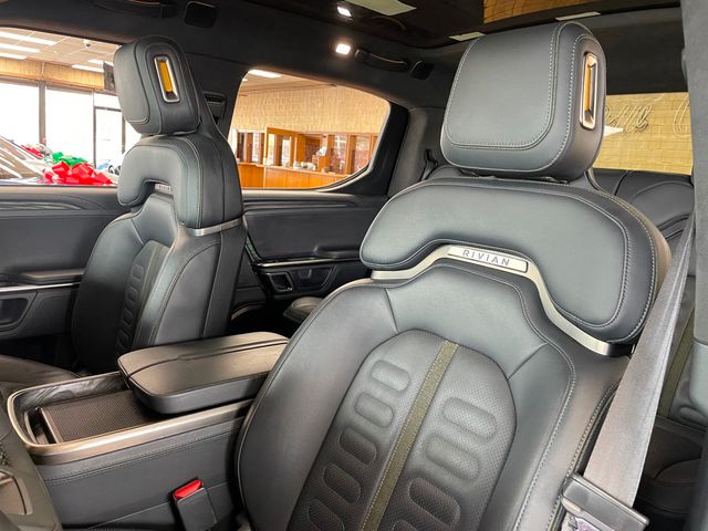2022 Rivian R1T Adventure Package AWD - 23016965 - 21