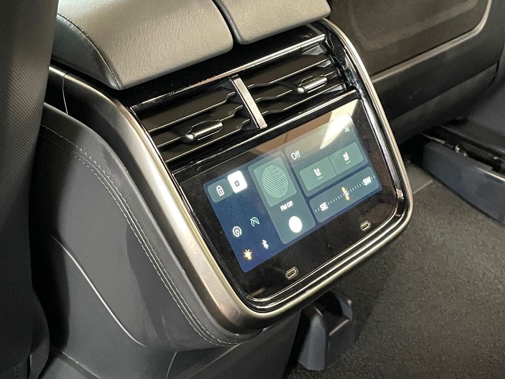 2022 Rivian R1T Adventure Package AWD - 23016965 - 23