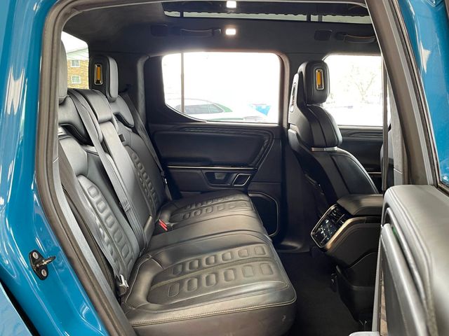 2022 Rivian R1T Adventure Package AWD - 23016965 - 25