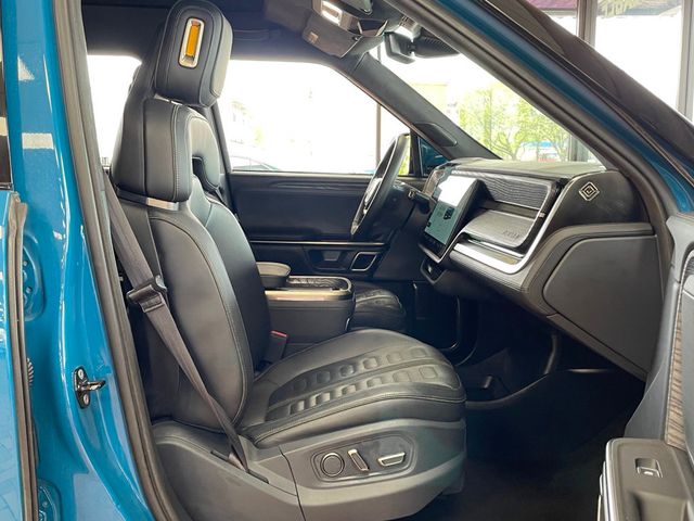 2022 Rivian R1T Adventure Package AWD - 23016965 - 26