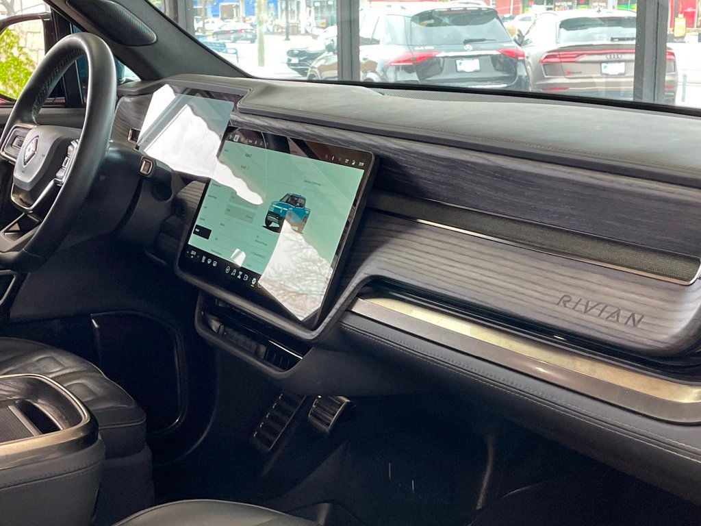 2022 Rivian R1T Adventure Package AWD - 23016965 - 27