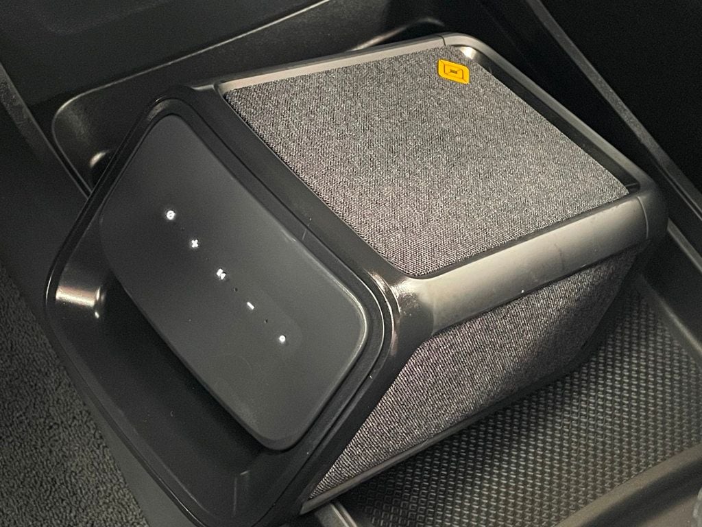 2022 Rivian R1T Adventure Package AWD - 23016965 - 41