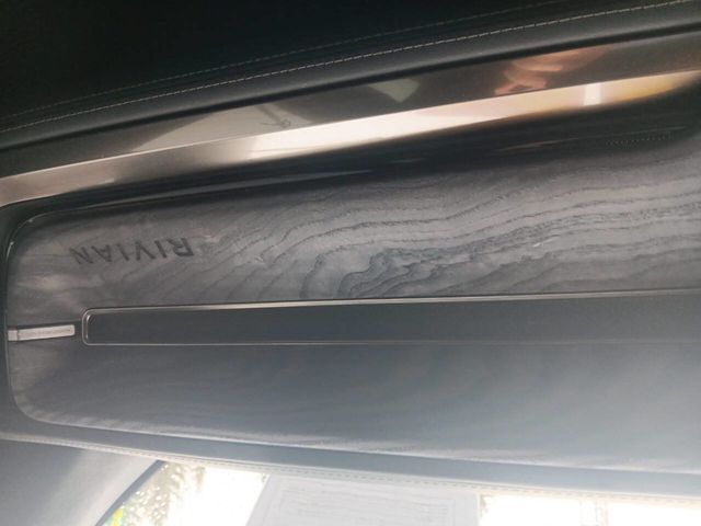 2022 Rivian R1T Adventure Package AWD - 22957496 - 8