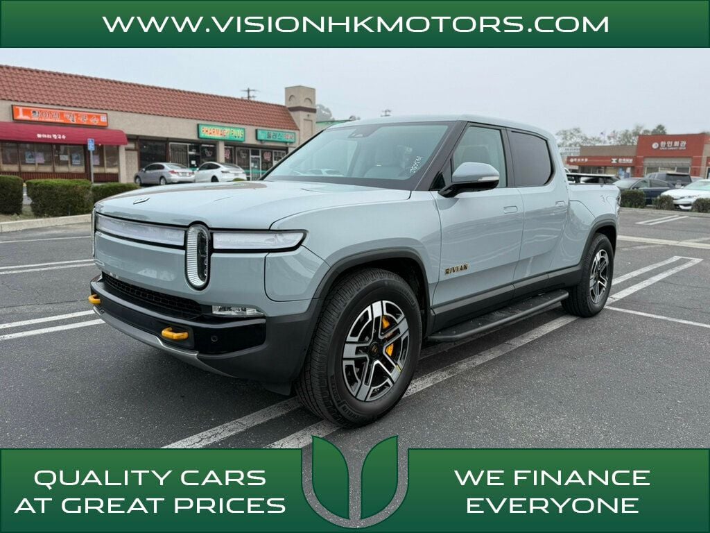 2022 Rivian R1T Adventure's photo