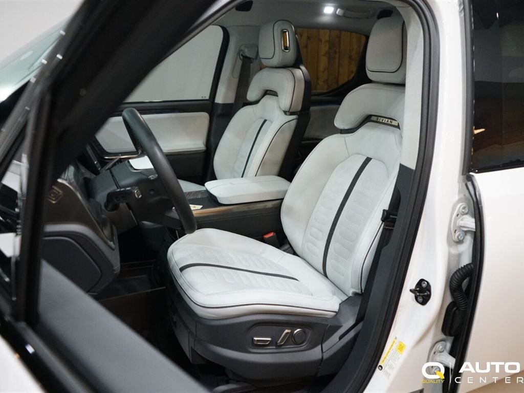 2022 Rivian R1T Adventure Package AWD - 22956973 - 11