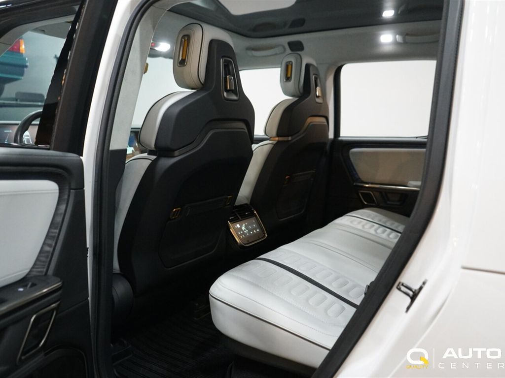 2022 Rivian R1T Adventure Package AWD - 22956973 - 21