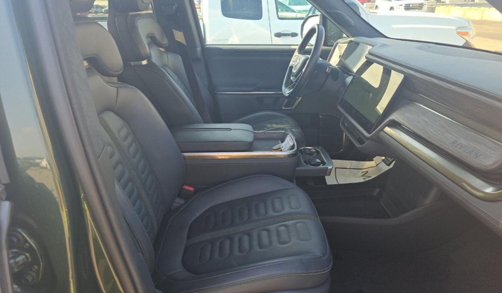 2022 Rivian R1T Adventure Package AWD - 23085757 - 1