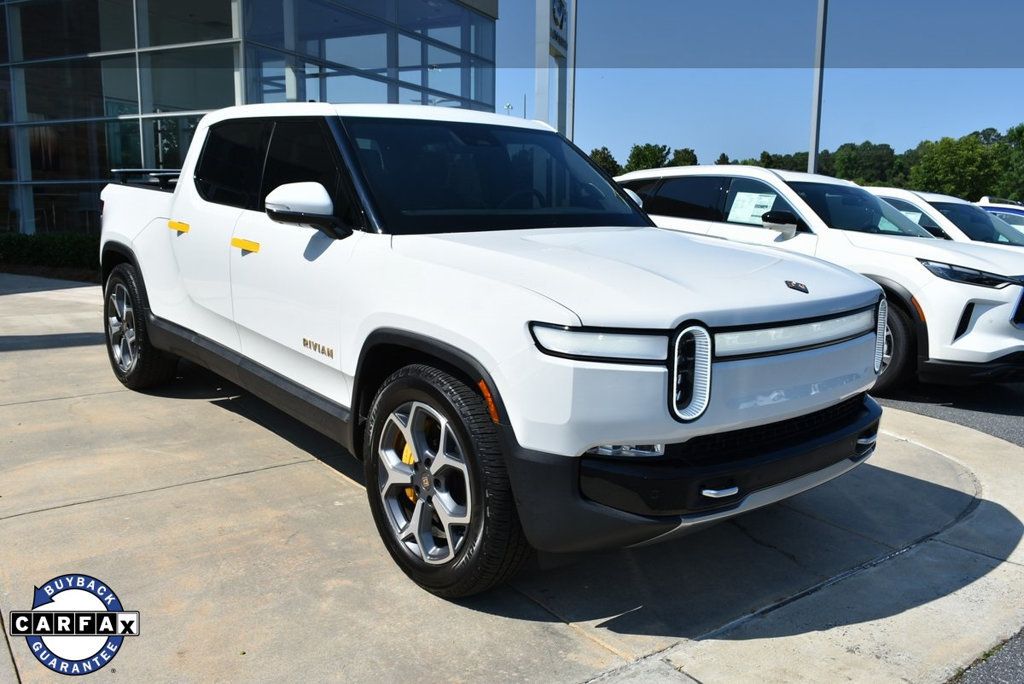 2022 Rivian R1T Adventure photo 10