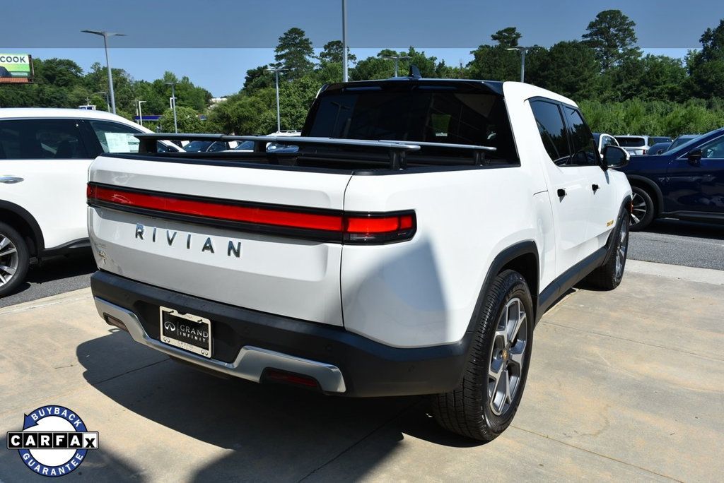 2022 Rivian R1T Adventure photo 12