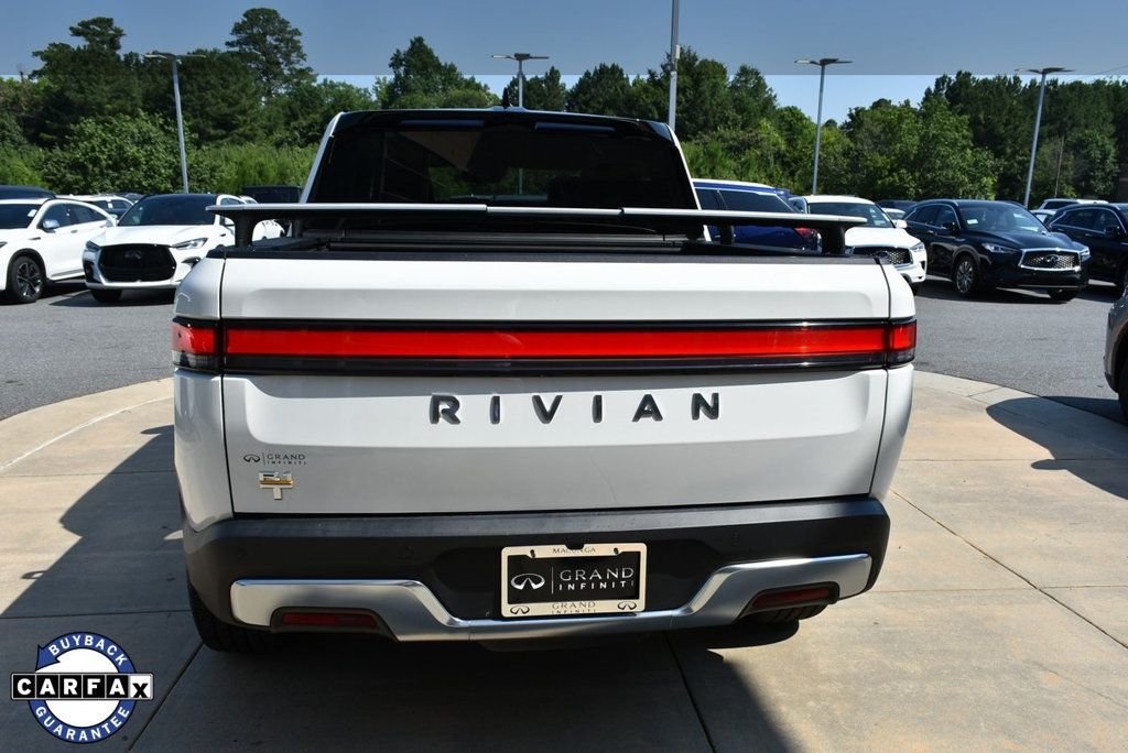 2022 Rivian R1T Adventure photo 13