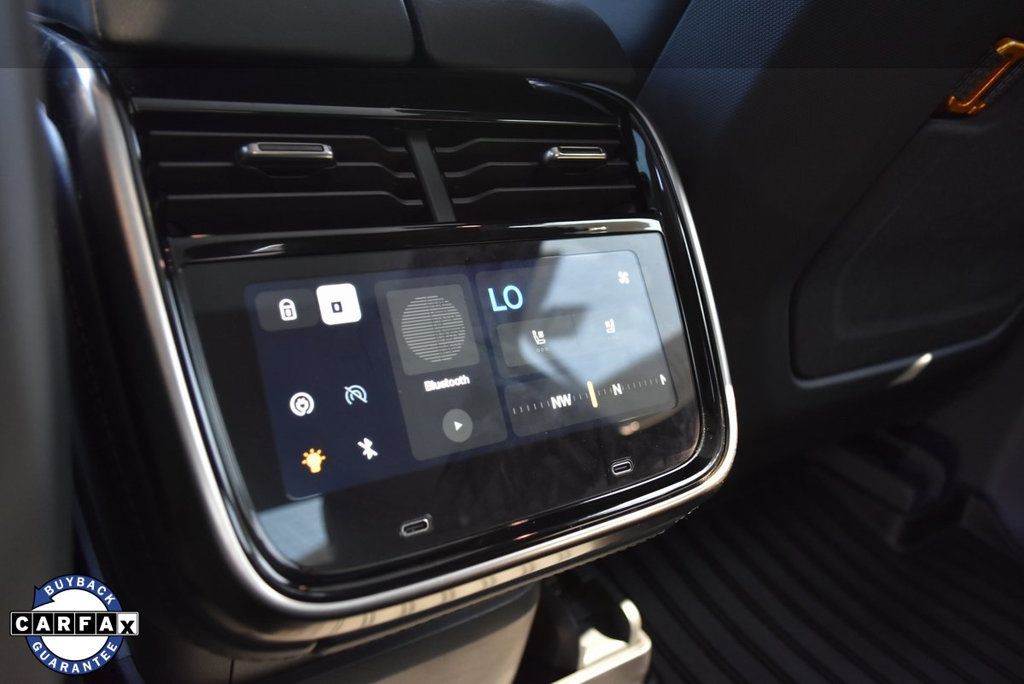 2022 Rivian R1T Adventure photo 17