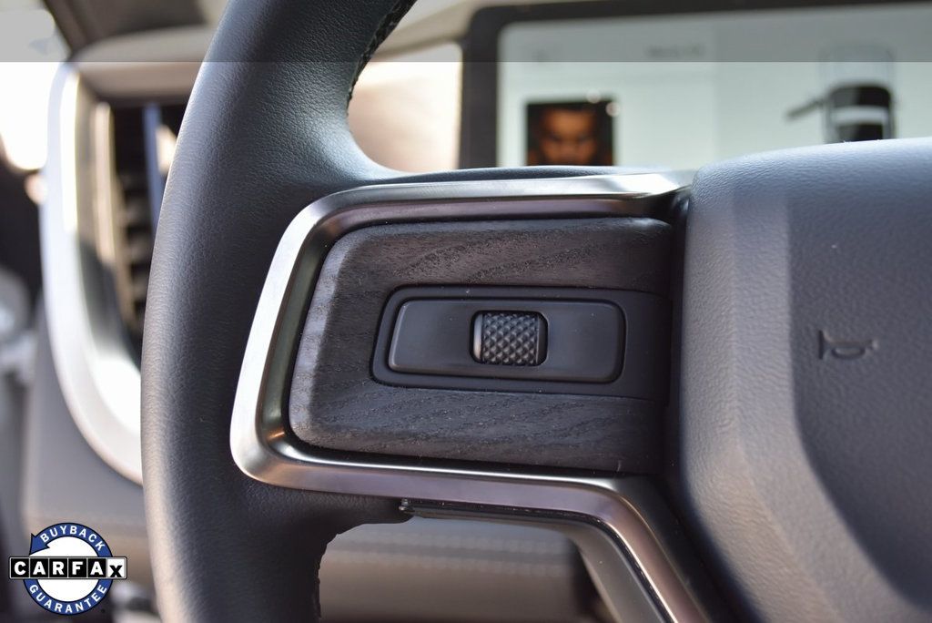 2022 Rivian R1T Adventure photo 26