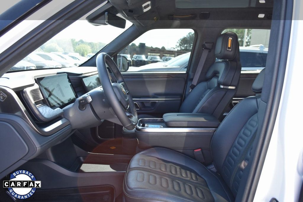 2022 Rivian R1T Adventure photo 30