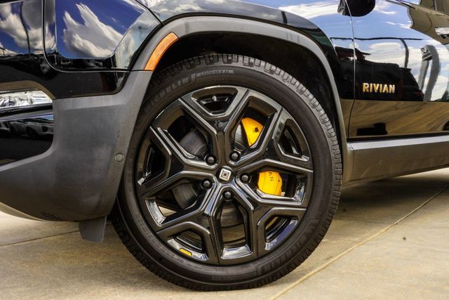 2022 Rivian R1T Adventure Package AWD - 23057451 - 2