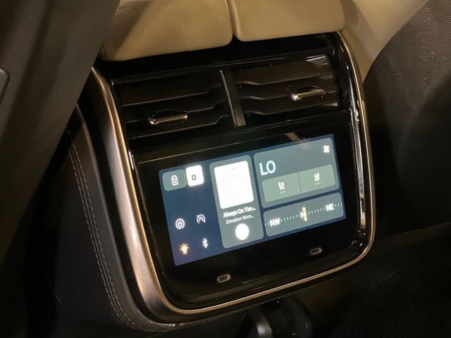 2022 Rivian R1T Adventure Package AWD - 22976404 - 15