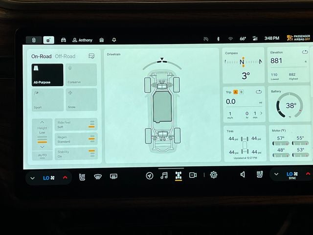 2022 Rivian R1T Adventure Package AWD - 22976404 - 24