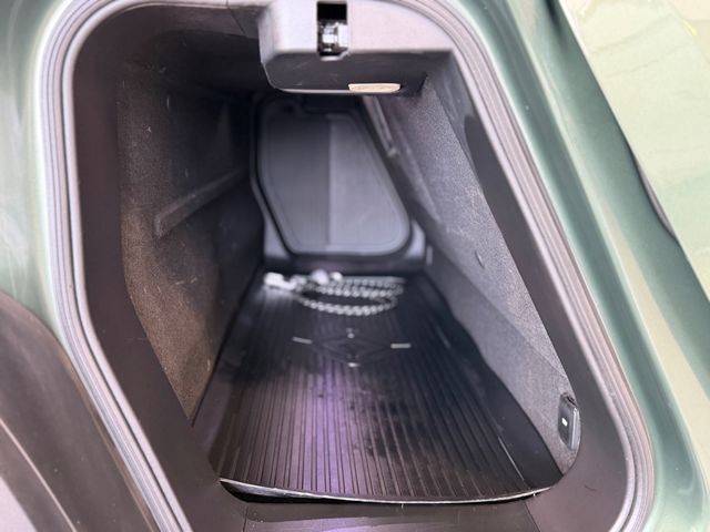 2022 Rivian R1T Adventure Package AWD - 23070600 - 42