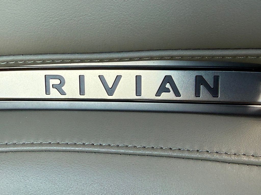 2022 Rivian R1T Adventure Package AWD - 22954185 - 24