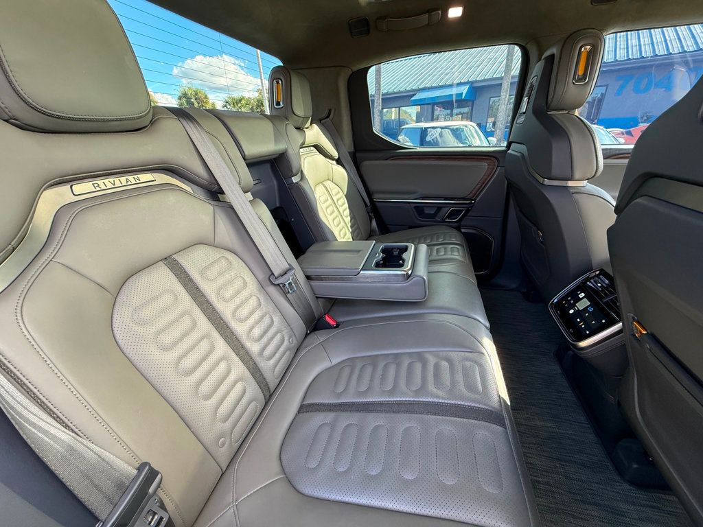 2022 Rivian R1T Adventure Package AWD - 22954185 - 32