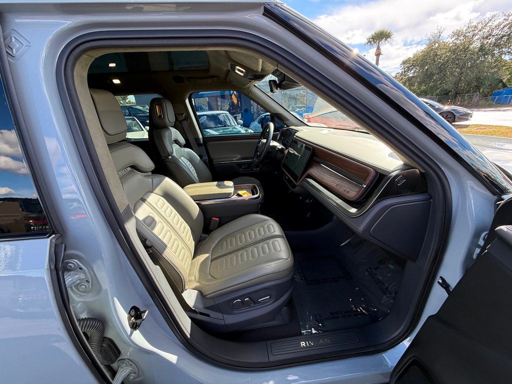 2022 Rivian R1T Adventure Package AWD - 22954185 - 35