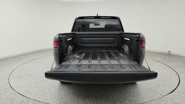 2022 Rivian R1T Adventure Package AWD - 23048544 - 22