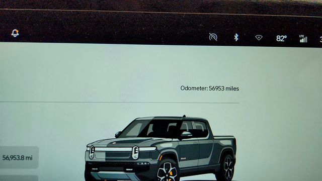 2022 Rivian R1T Adventure Package AWD - 23071548 - 13