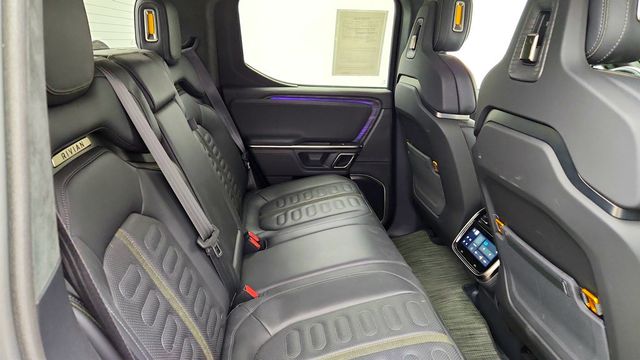 2022 Rivian R1T Adventure Package AWD - 23071548 - 22