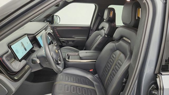 2022 Rivian R1T Adventure Package AWD w/ Large Battery & 22'' Sport Wheels - 23048544 - 19