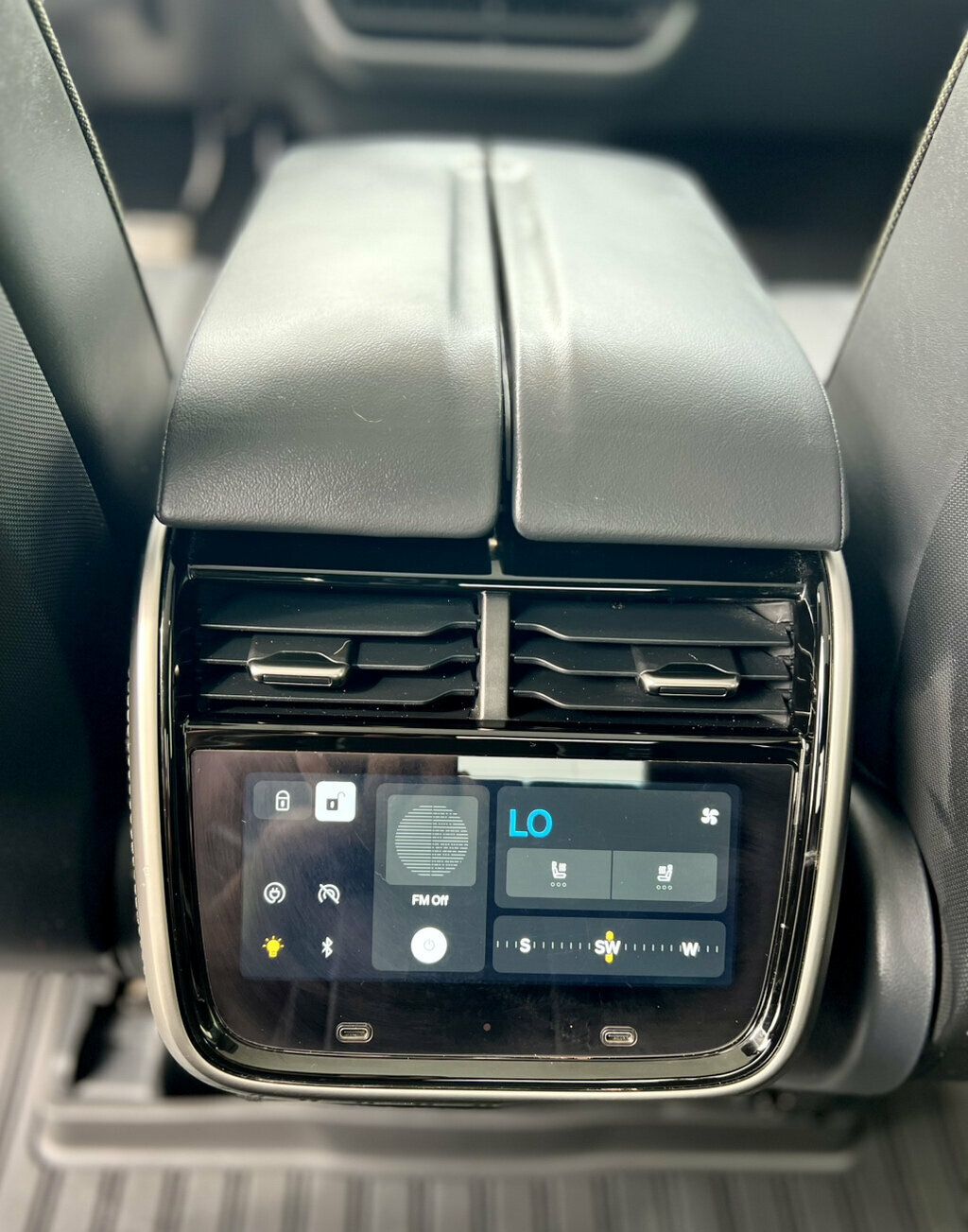 2022 Rivian R1T Launch Edition AWD - 23054594 - 20