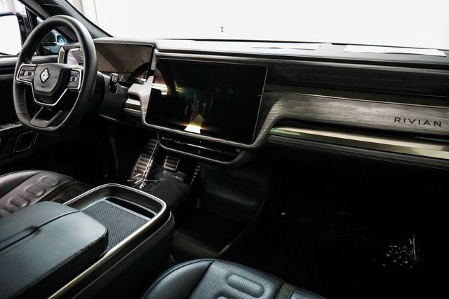2022 Rivian R1T Launch Edition AWD - 23080358 - 10