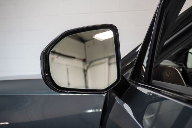2022 Rivian R1T Launch Edition AWD - 23080358 - 28