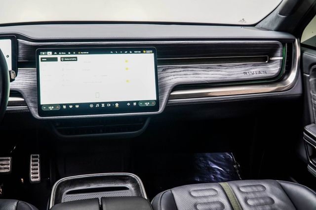 2022 Rivian R1T Launch Edition AWD - 23000140 - 21