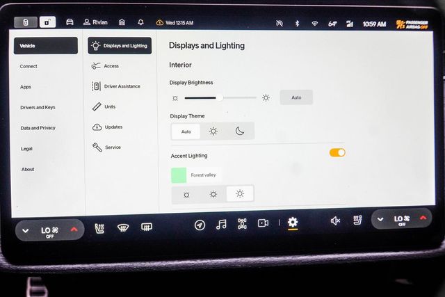 2022 Rivian R1T Launch Edition AWD - 23000140 - 28