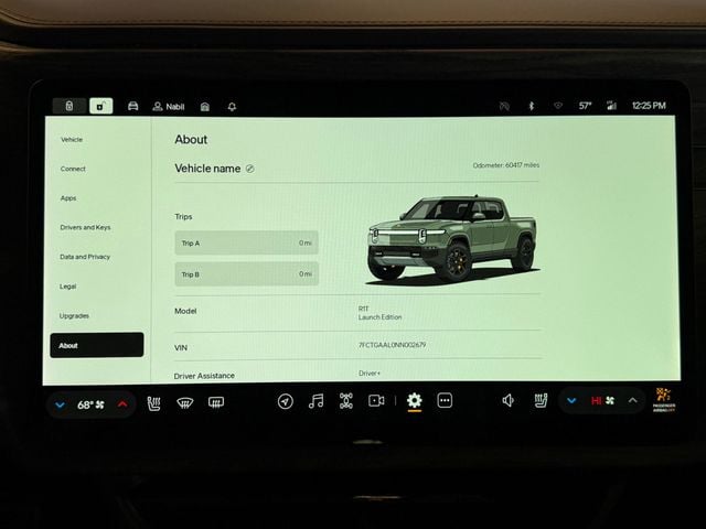 2022 Rivian R1T Launch Edition AWD - 22978290 - 30