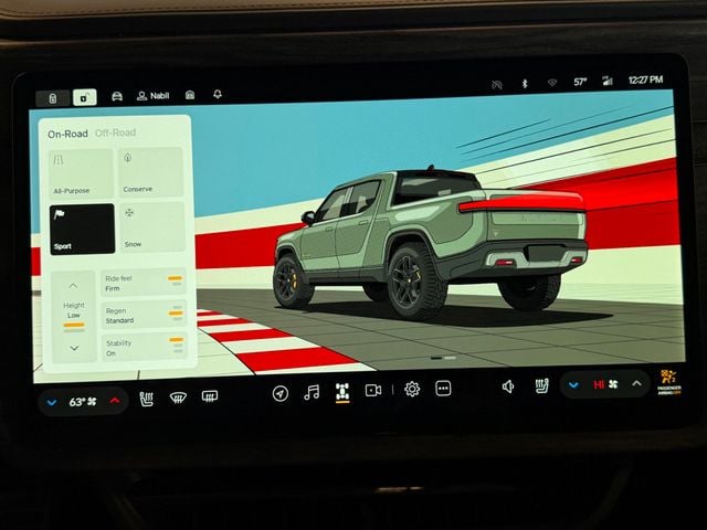 2022 Rivian R1T Launch Edition AWD - 22978290 - 35