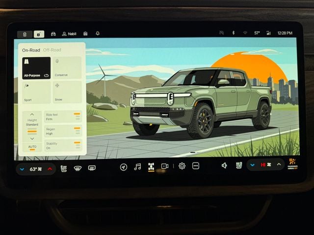 2022 Rivian R1T Launch Edition AWD - 22978290 - 37