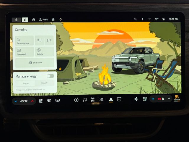 2022 Rivian R1T Launch Edition AWD - 22978290 - 40