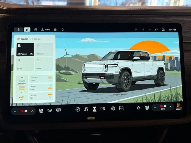 2022 Rivian R1T Launch Edition AWD - 22981010 - 31
