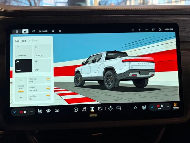 2022 Rivian R1T Launch Edition AWD - 22981010 - 33