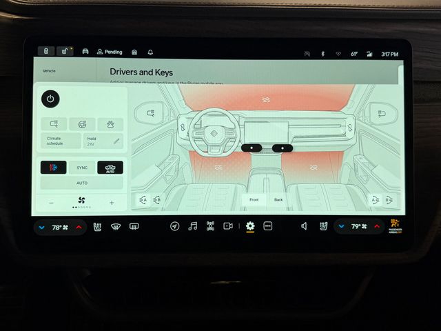 2022 Rivian R1T Launch Edition AWD - 23002333 - 28