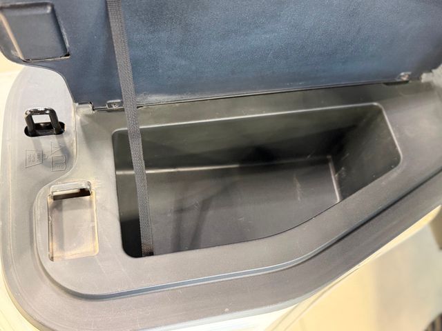 2022 Rivian R1T Launch Edition AWD - 23002333 - 39