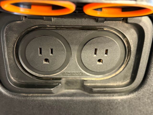 2022 Rivian R1T Launch Edition AWD - 23002333 - 48