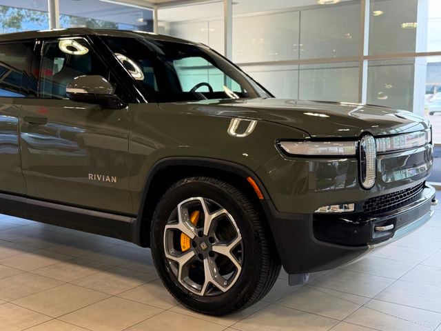 2022 Rivian R1T