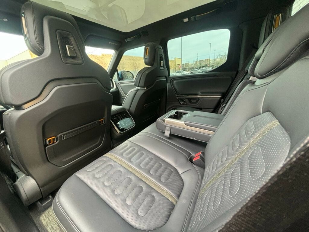 2022 Rivian R1T Launch Edition AWD - 22785127 - 19