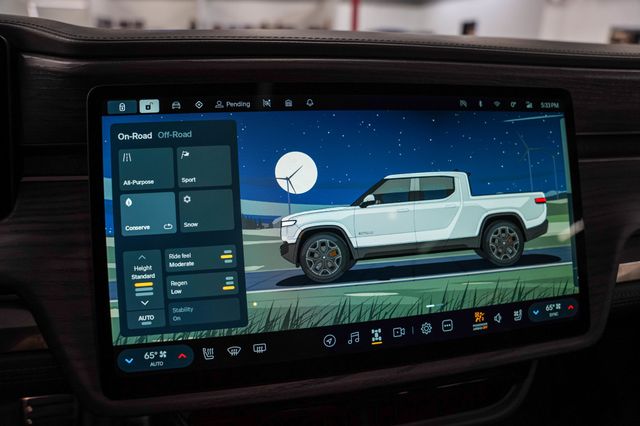 2022 Rivian R1T Launch Edition AWD - 23036488 - 8
