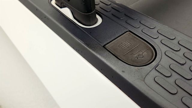 2022 Rivian R1T Launch Edition AWD - 23069939 - 21