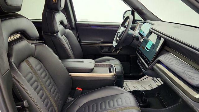 2022 Rivian R1T Launch Edition AWD - 23069939 - 24
