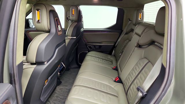 2022 Rivian R1T Launch Edition AWD w/ Forest Edge Vegan Leather Trim - 23084960 - 20