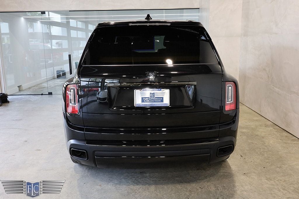 2022 Rolls-Royce Cullinan Black Badge Sport Utility - 22772556 - 7