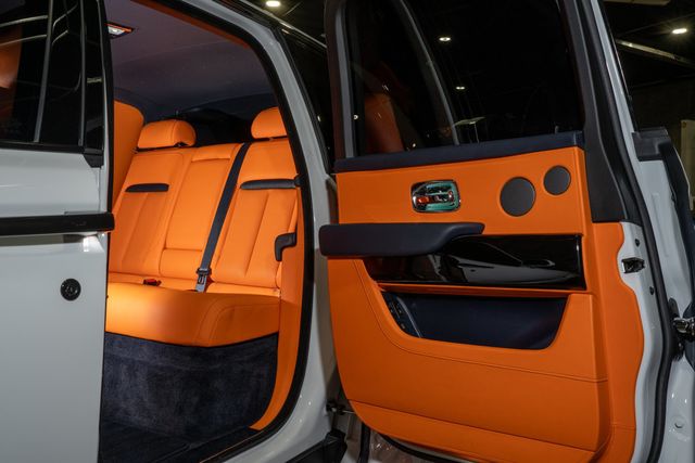 2022 Rolls-Royce Cullinan Sport Utility - 22942031 - 32